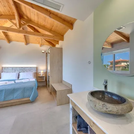Spiros-soula Thematic Hotel
